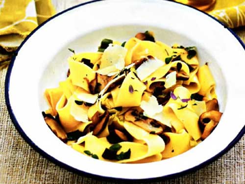 Рецепт Тальятелле с сыром и грибами