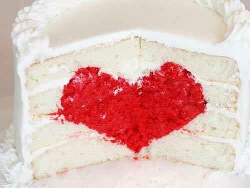 Торт с сердечком внутри